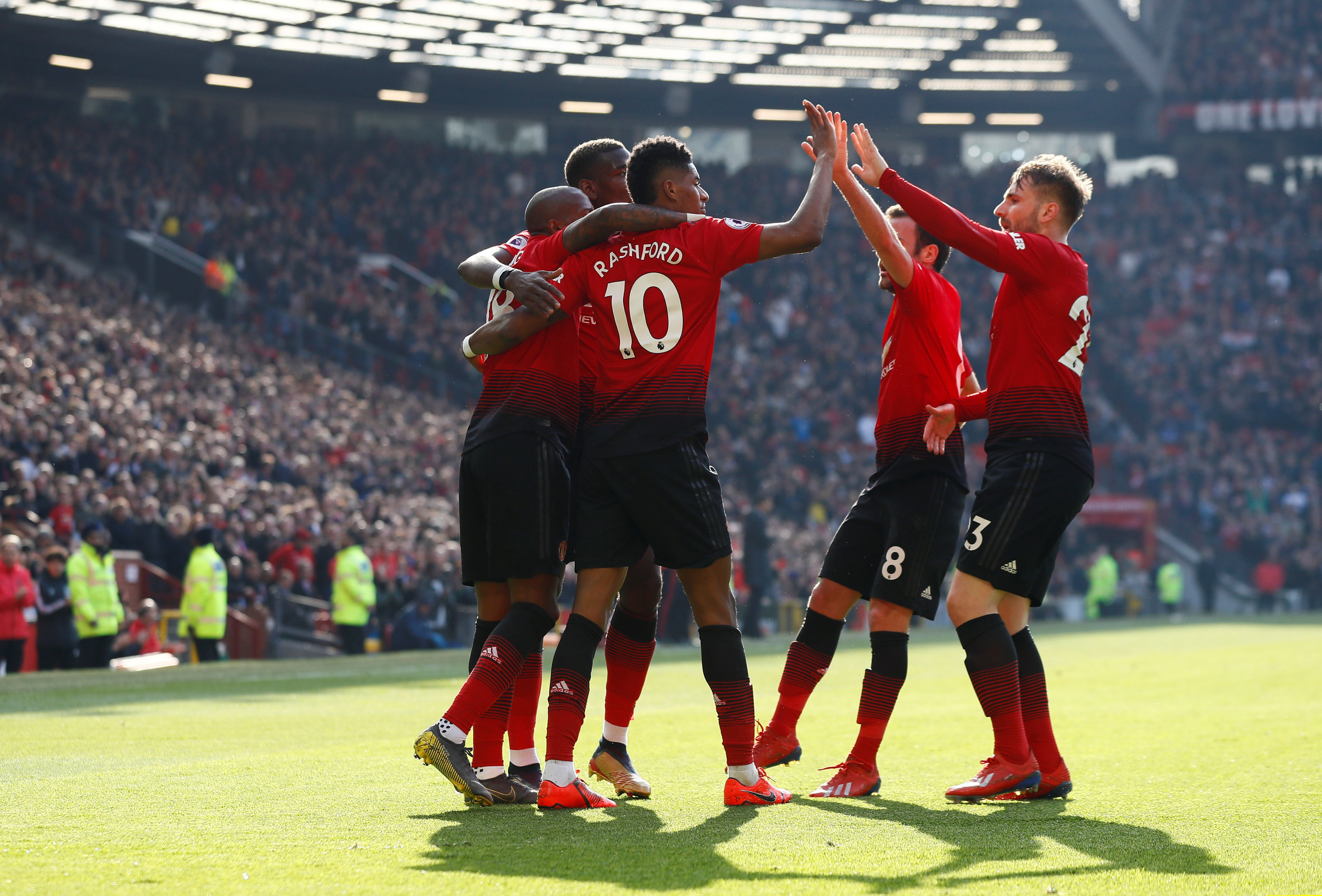 与年轻球员 与年轻球员