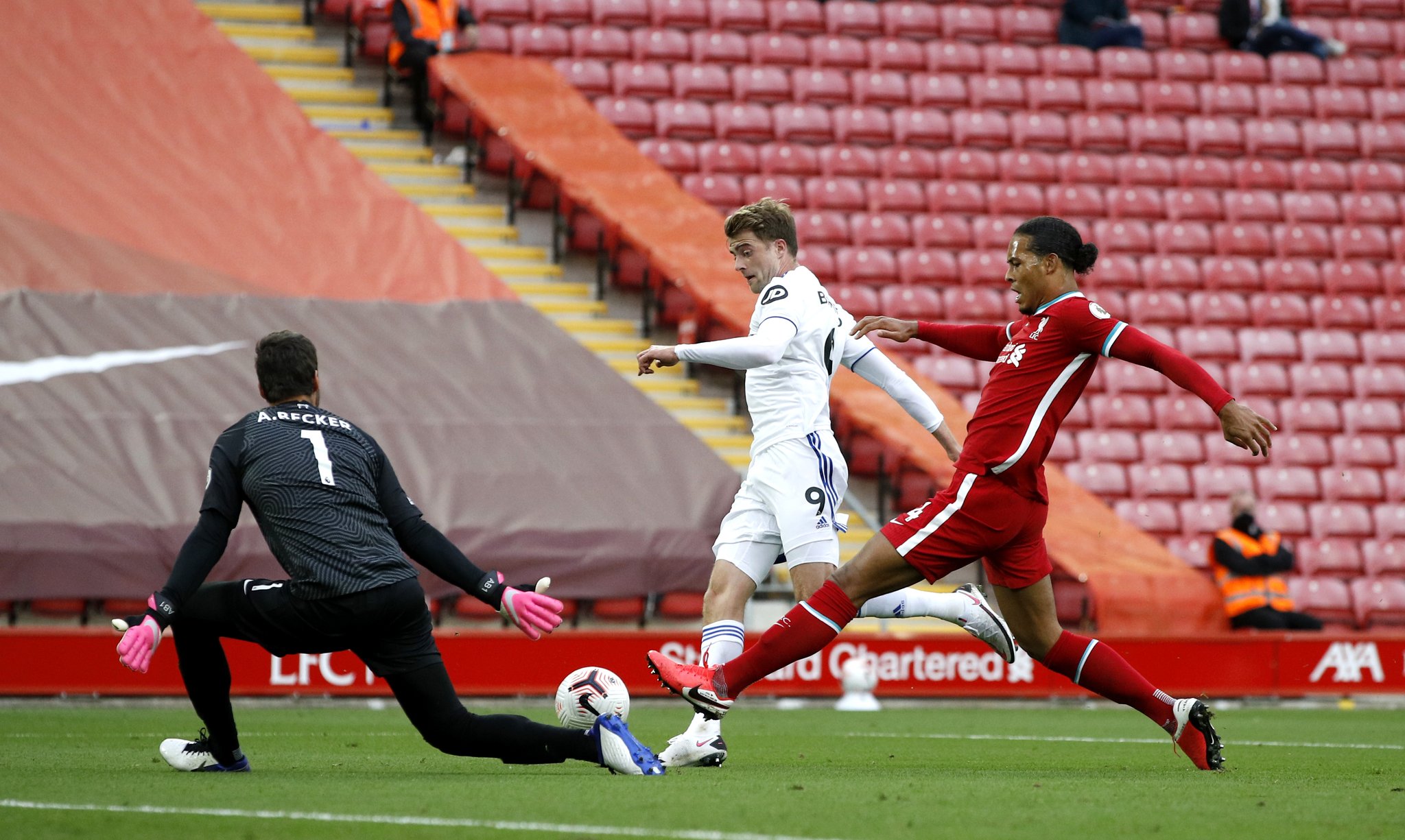 项比赛均有 项比赛均有