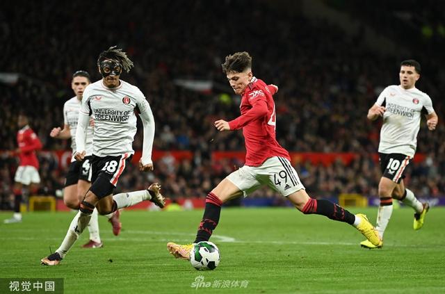 年轻的于静 年轻的于静