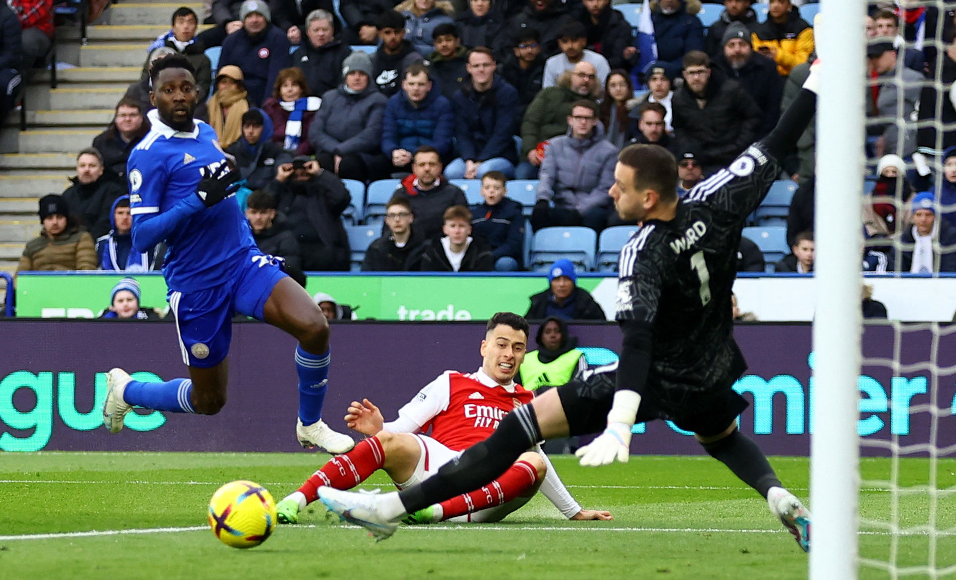 同时也是一 同时也是一