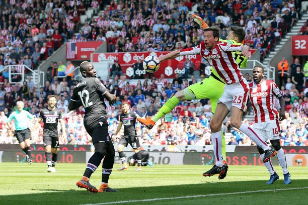 潜藏的紧张 潜藏的紧张