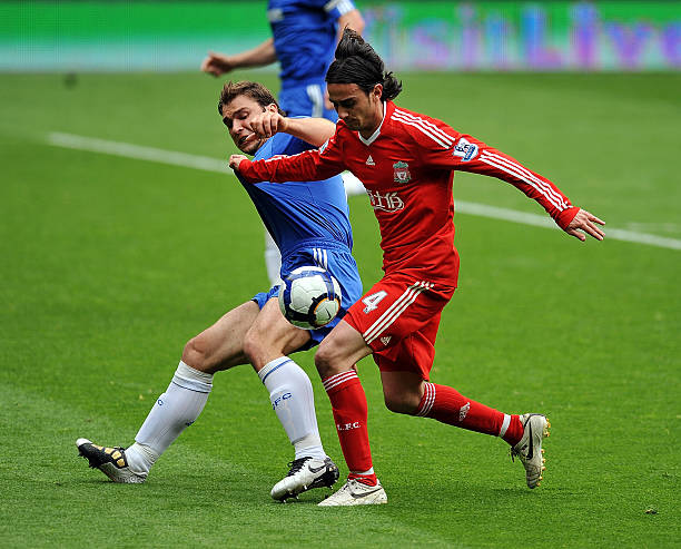 巴萨防线的 巴萨防线的