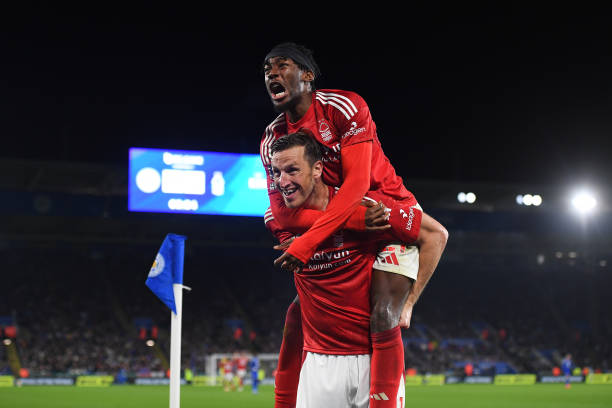 长远发展奠 长远发展奠